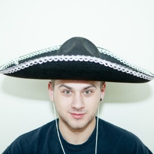 Meksikāņu cepure melna noma Мексиканская шляпа черная Аренда